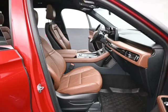 2025 Lincoln Aviator - $62,250