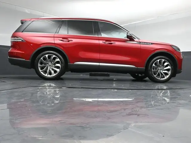 2025 Lincoln Aviator - $62,250