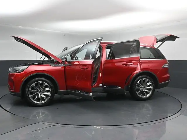 2025 Lincoln Aviator - $62,250