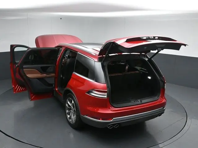 2025 Lincoln Aviator - $62,250
