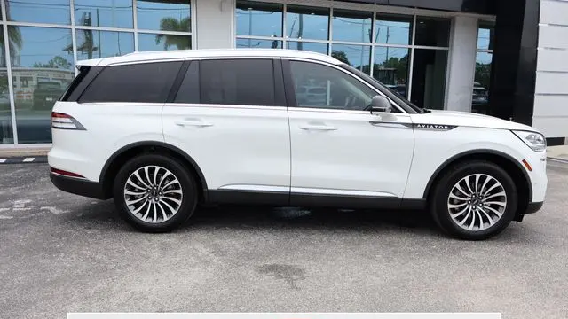 2022 Lincoln Aviator Reserve