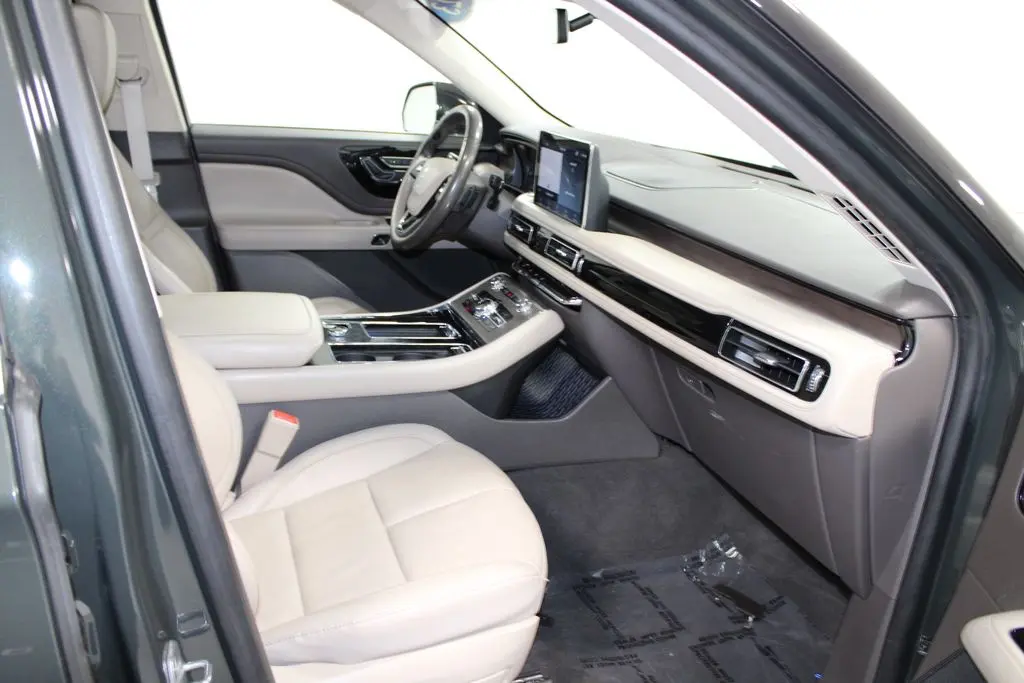 2023 Lincoln Aviator - $42,328