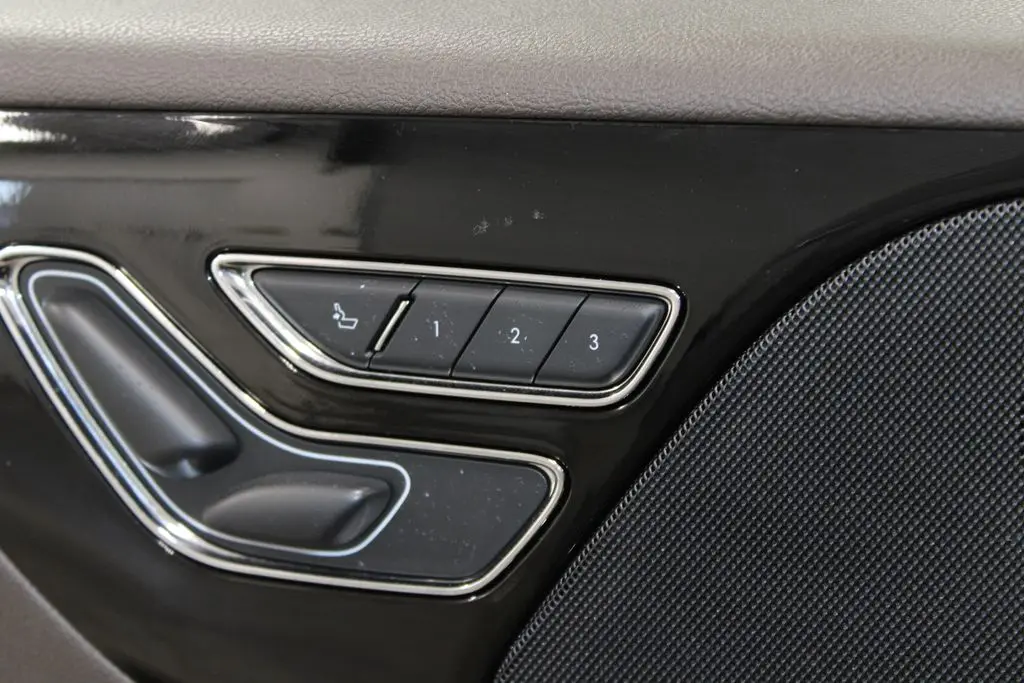 2023 Lincoln Aviator - $42,328