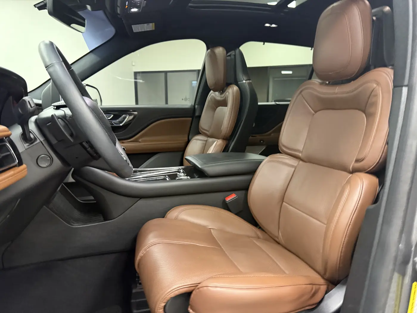 2023 Lincoln Aviator - $41,495