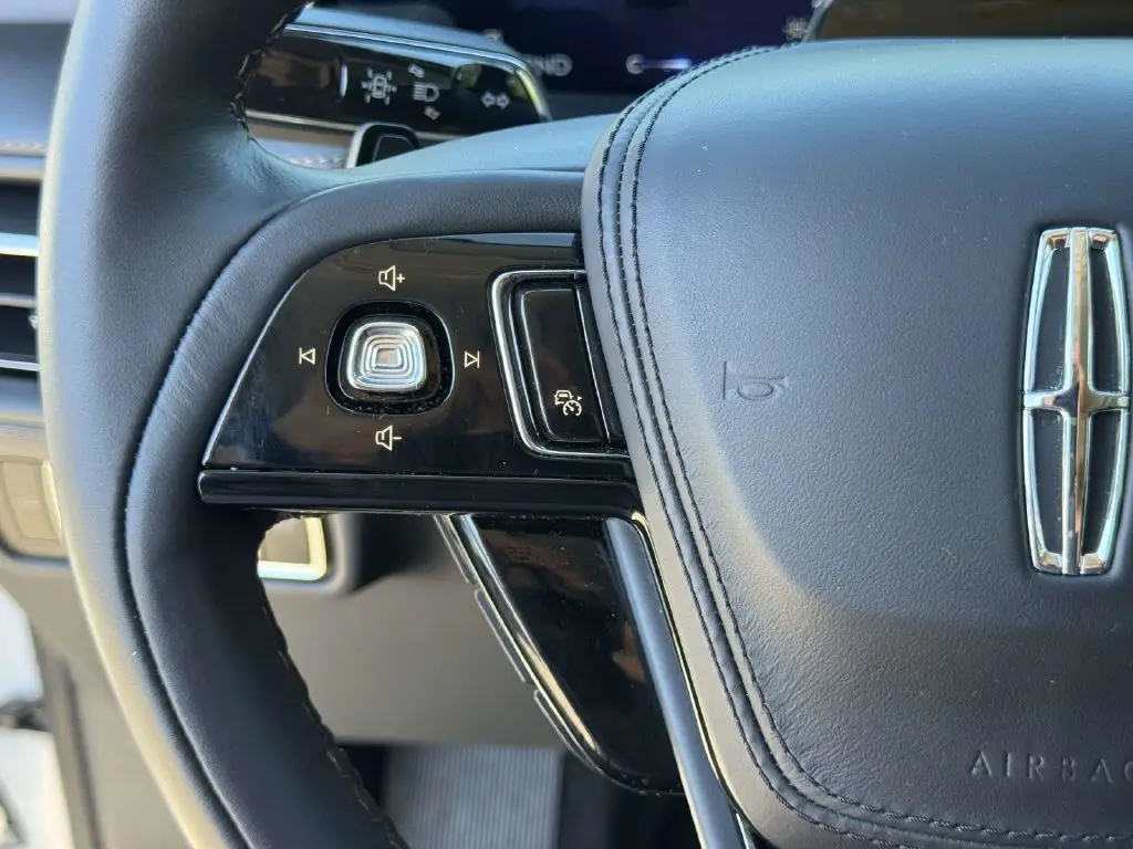 2025 Lincoln Aviator - $59,200