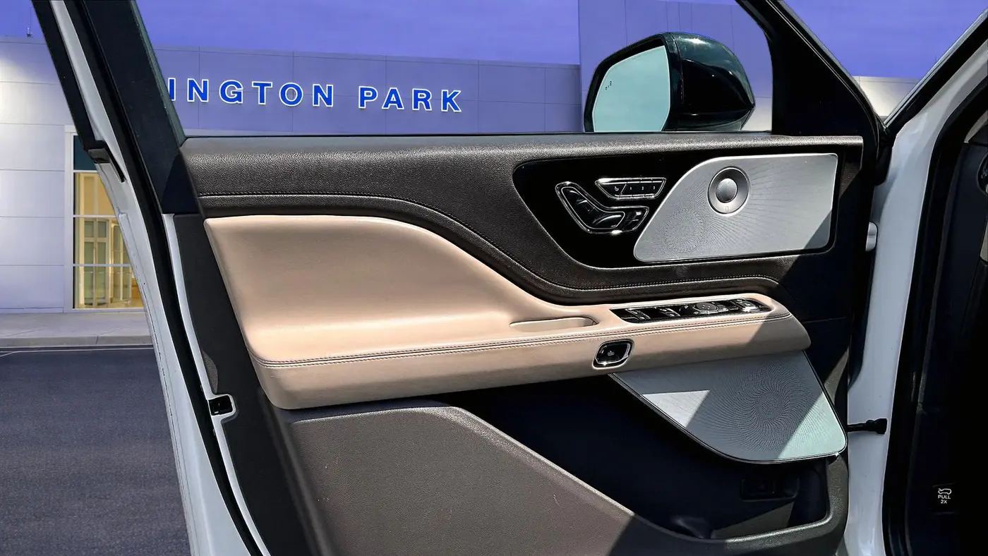 2020 Lincoln Aviator Reserve