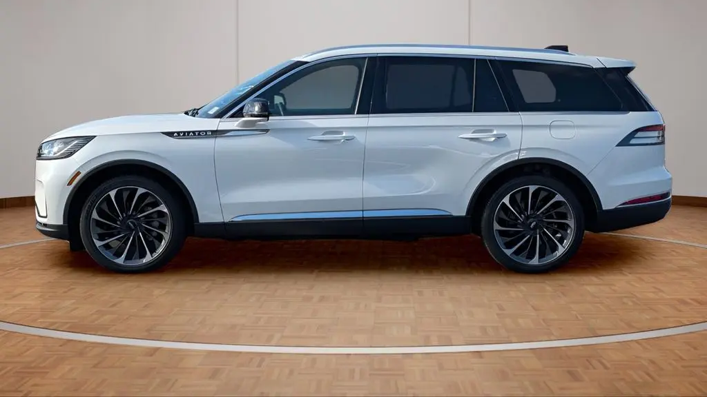 2025 Lincoln Aviator Reserve