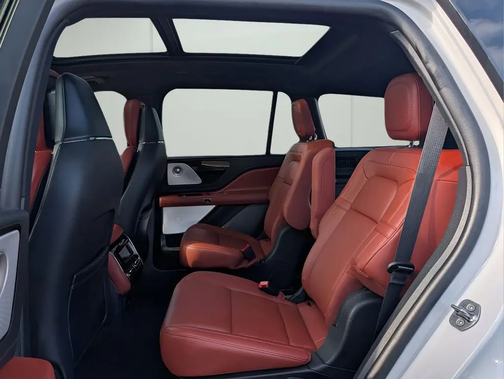 2025 Lincoln Aviator - $61,845