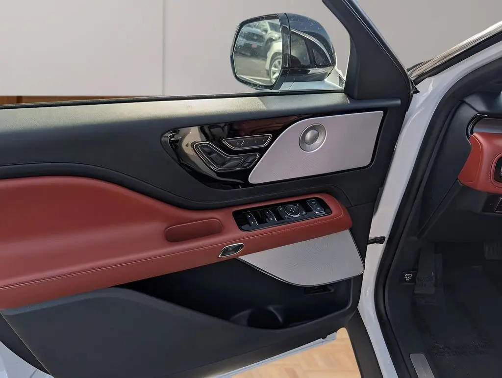2025 Lincoln Aviator - $61,845