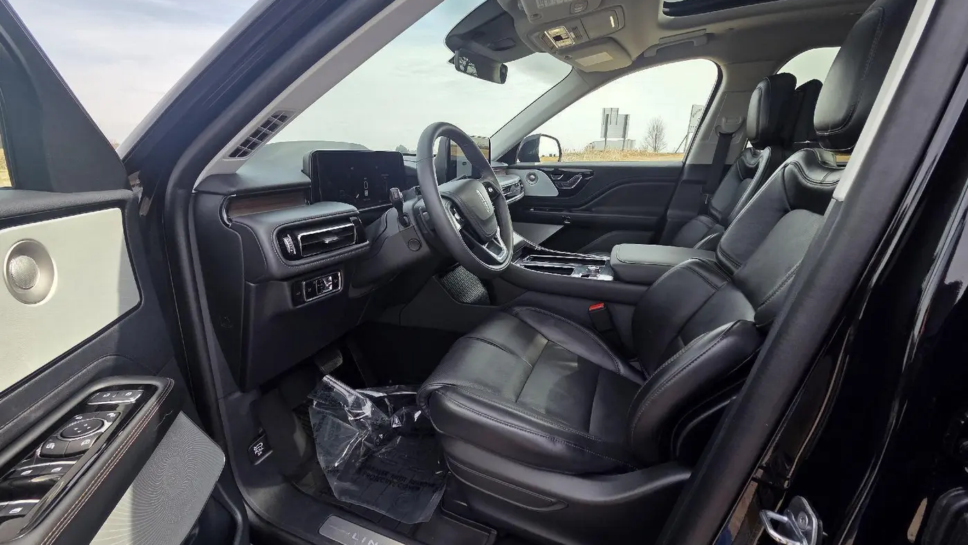 2025 Lincoln Aviator Reserve