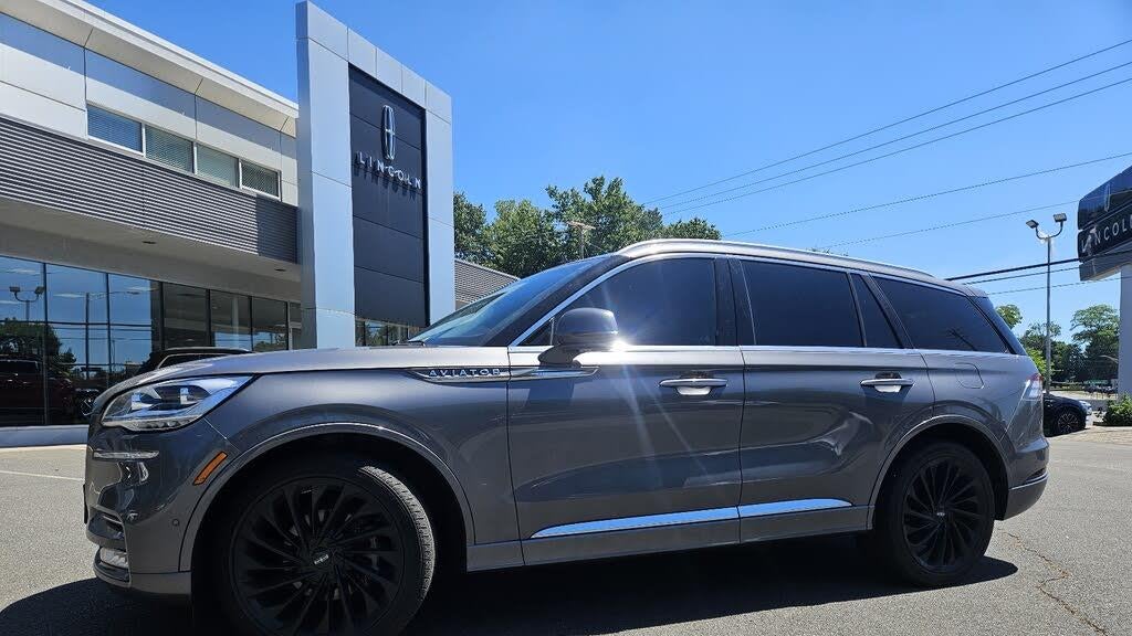 Preowned 2021 Lincoln Aviator Reserve for Sale