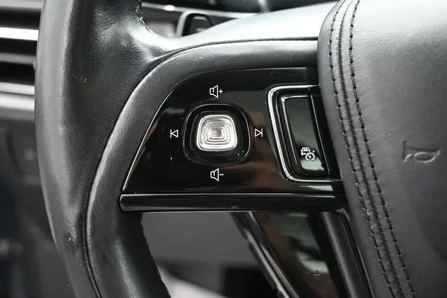 2021 Lincoln Aviator - $24,875