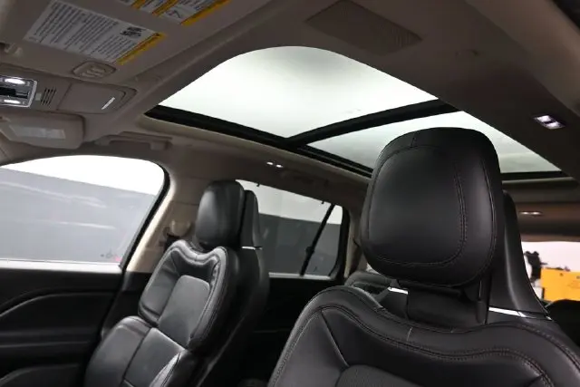 2021 Lincoln Aviator - $24,875