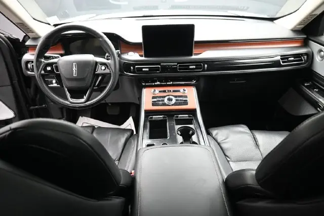 2021 Lincoln Aviator - $24,875
