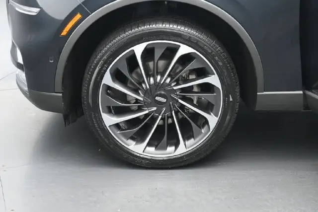 2021 Lincoln Aviator - $24,875