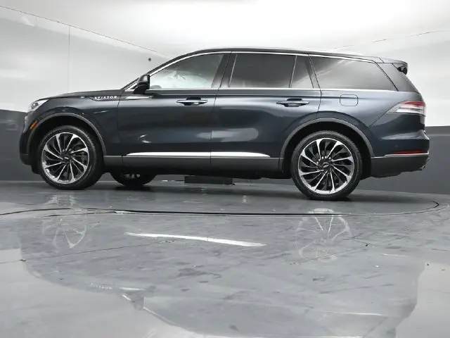2021 Lincoln Aviator - $24,875