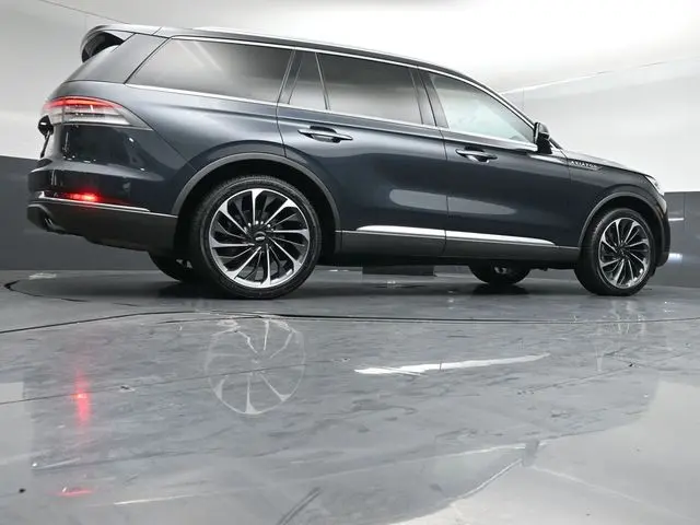 2021 Lincoln Aviator - $24,875
