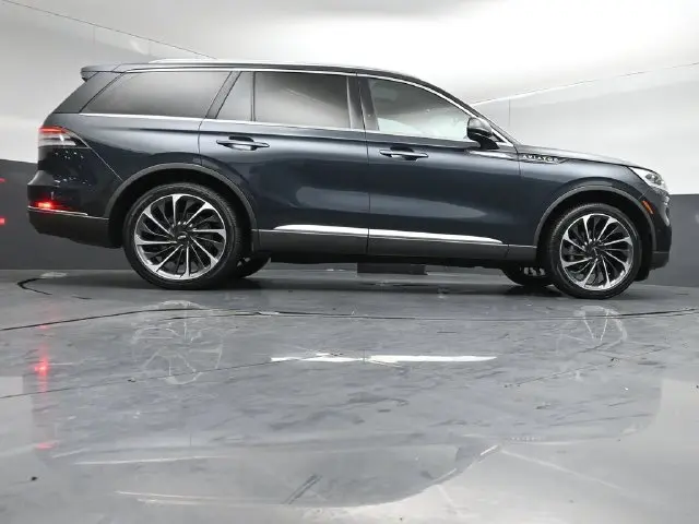 2021 Lincoln Aviator - $24,875