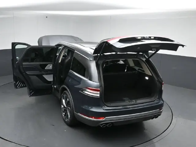 2021 Lincoln Aviator - $24,875