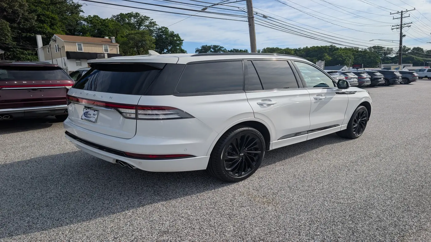 2023 Lincoln Aviator Reserve