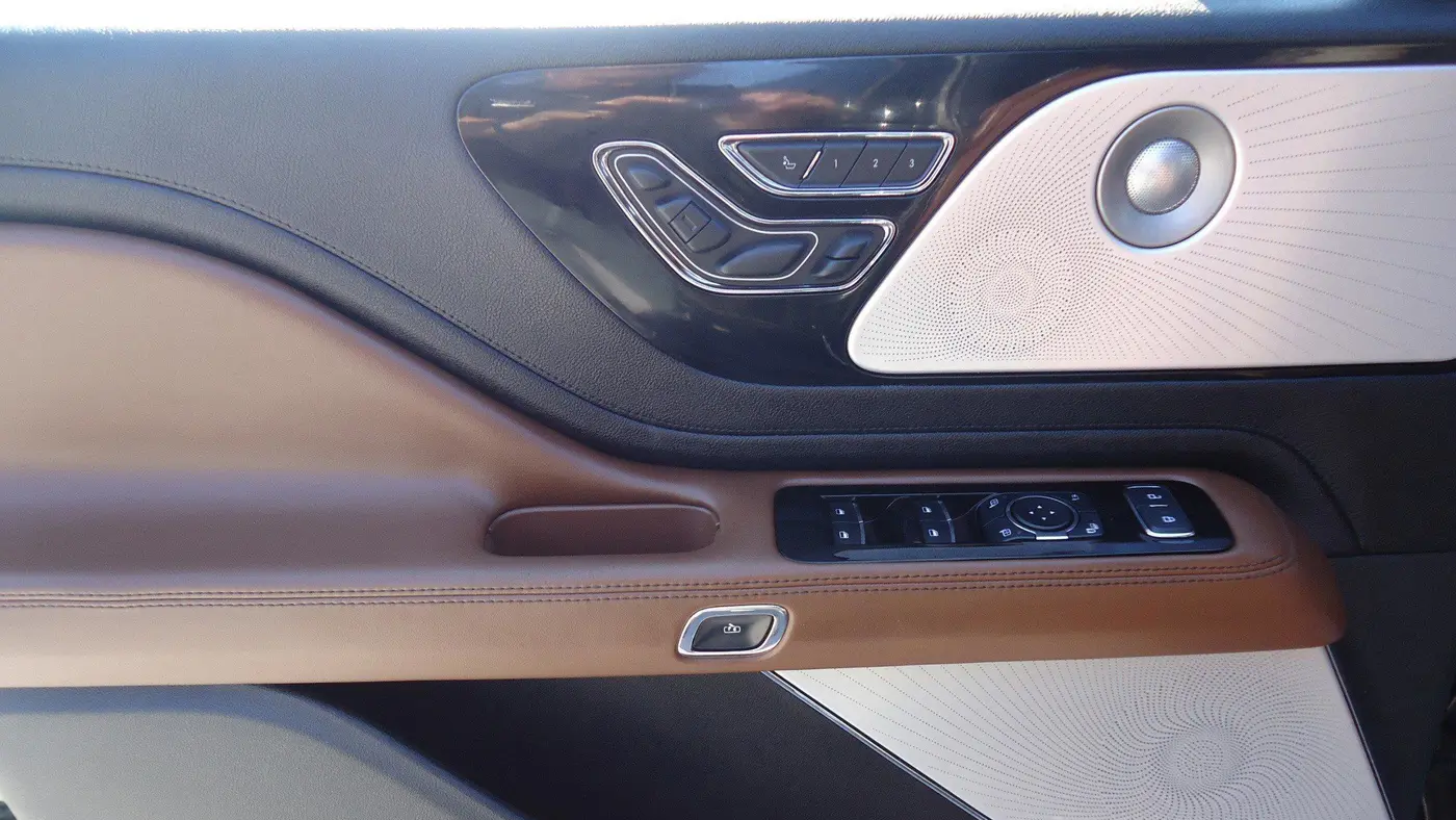 2024 Lincoln Aviator Reserve