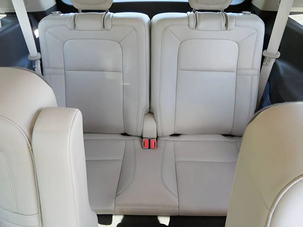 2024 Lincoln Aviator - $55,345