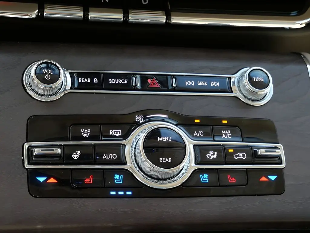 2024 Lincoln Aviator - $55,345