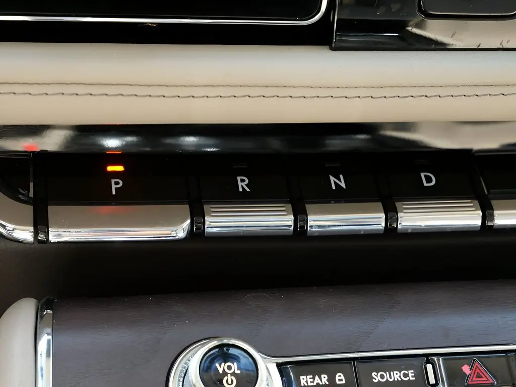 2024 Lincoln Aviator - $55,345