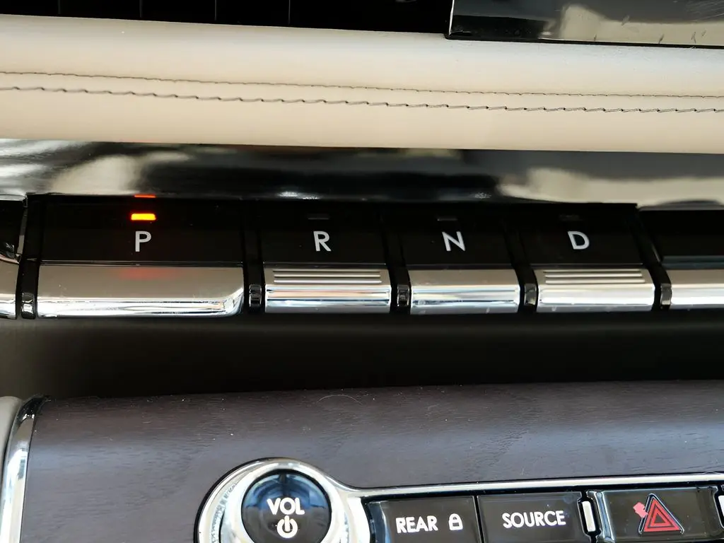 2024 Lincoln Aviator - $55,345