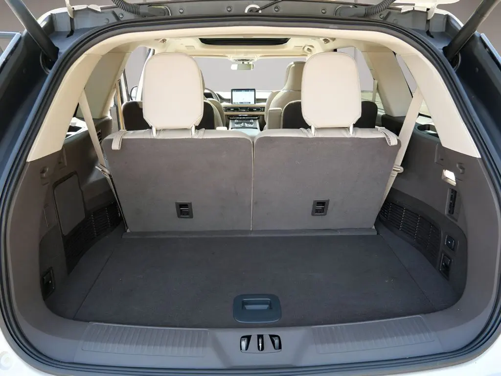 2024 Lincoln Aviator - $55,345