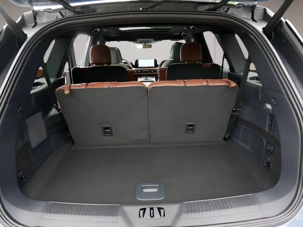 2026 Lincoln Aviator - $70,000