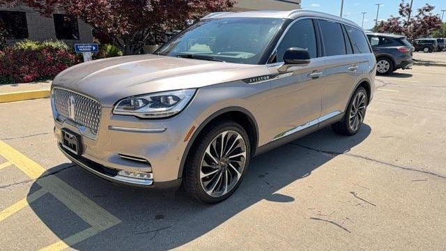 Preowned 2020 Lincoln Aviator Reserve for Sale