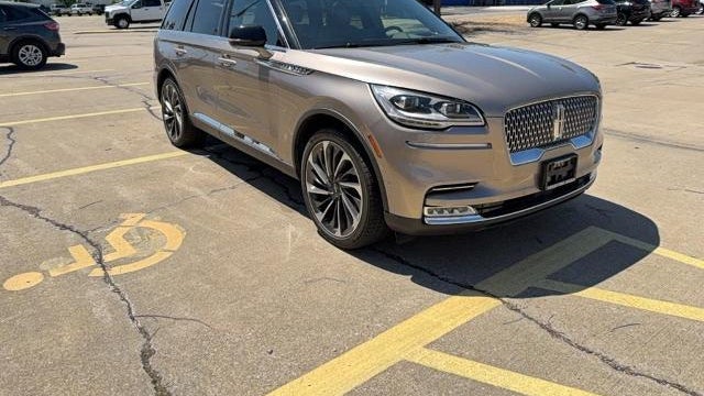 2020 Lincoln Aviator Reserve