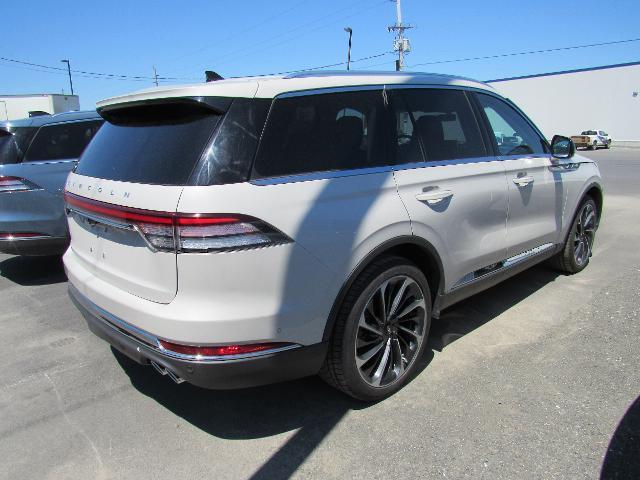 2022 Lincoln Aviator - $42,995
