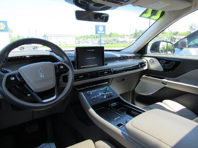 2022 Lincoln Aviator - $42,995