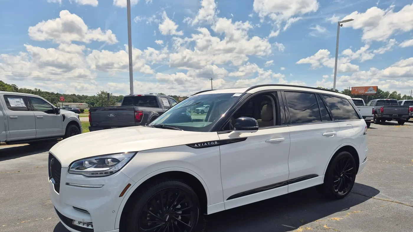 2024 Lincoln Aviator Reserve