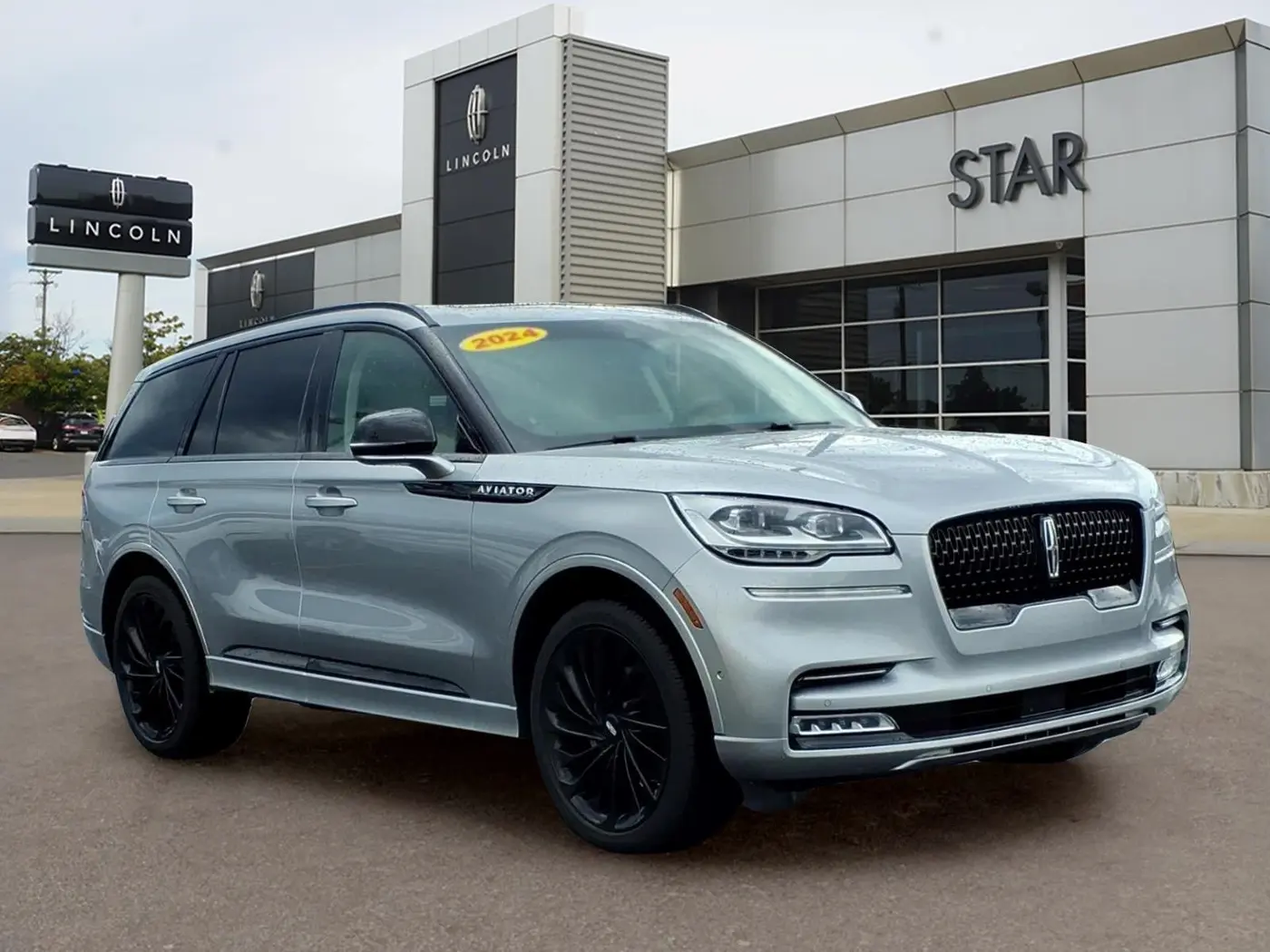 2024 Lincoln Aviator