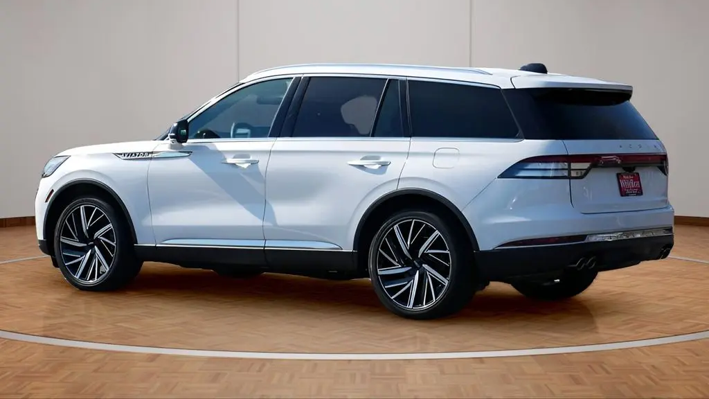 2025 Lincoln Aviator Reserve