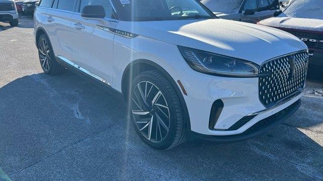 2025 Lincoln Aviator Reserve