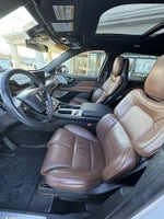 2020 Aviator Thumbnail 10