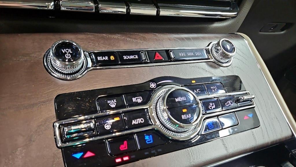 2022 Lincoln Aviator Reserve