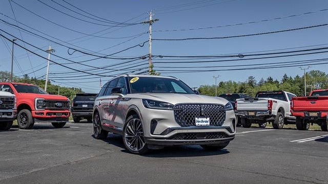Preowned 2025 Lincoln Aviator Reserve for Sale