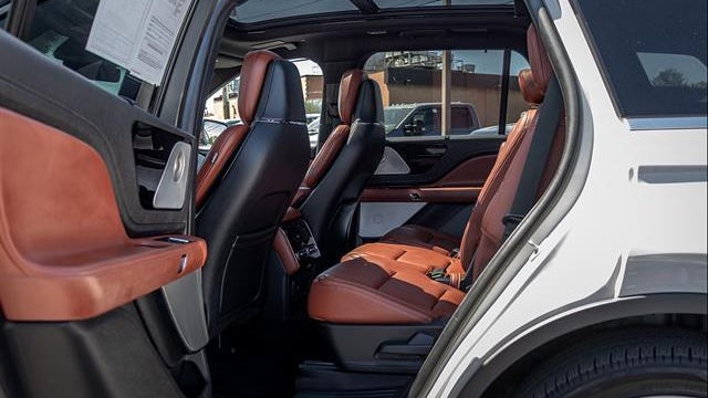 2025 Lincoln Aviator Reserve