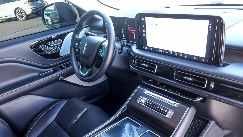 2025 Lincoln Aviator Reserve