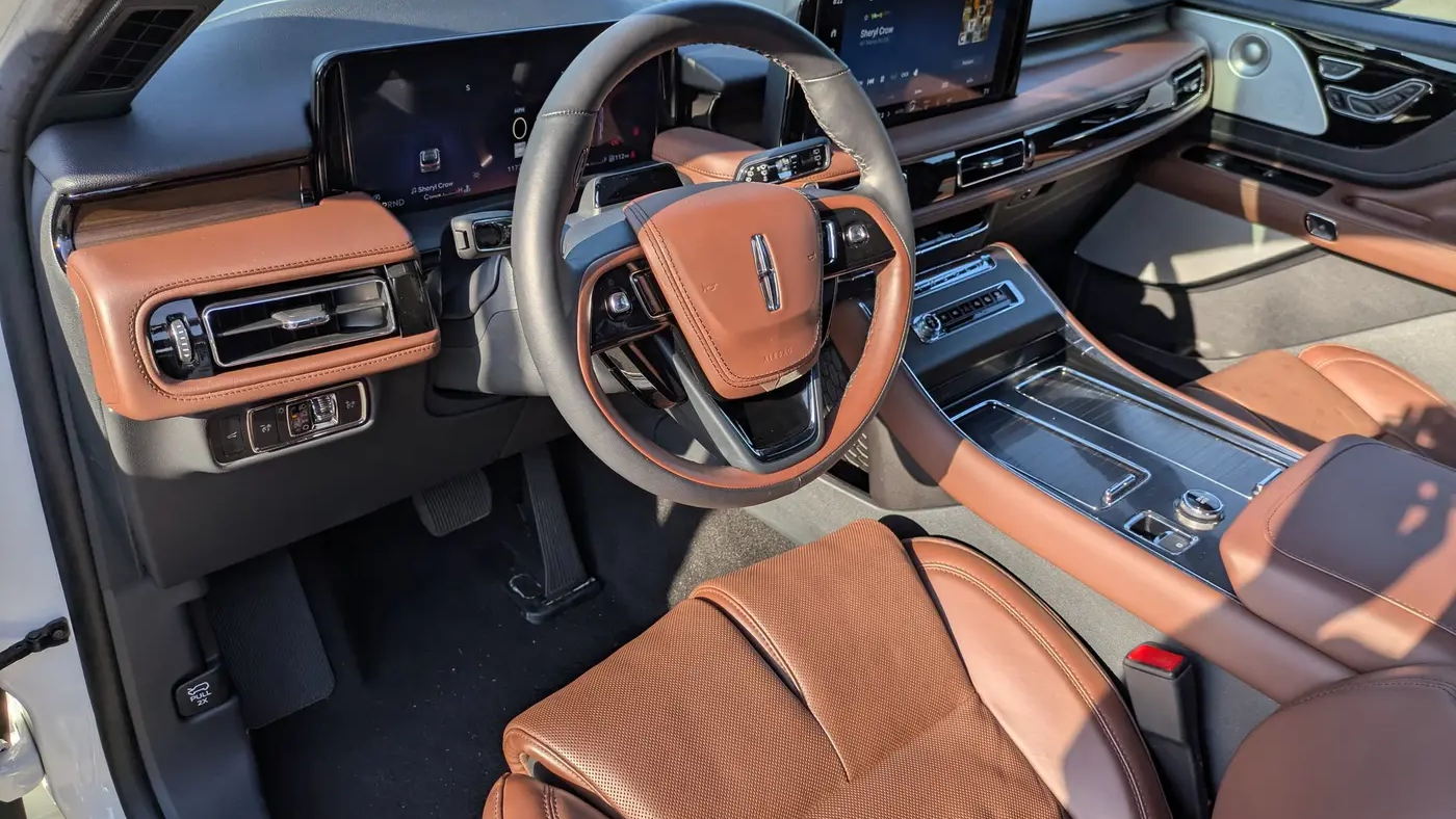 2025 Lincoln Aviator Reserve