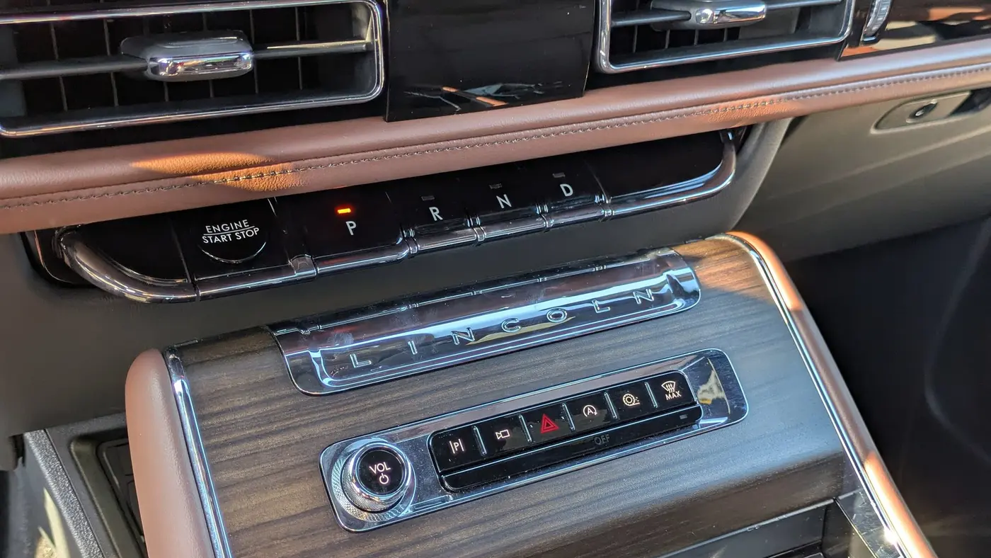 2025 Lincoln Aviator Reserve