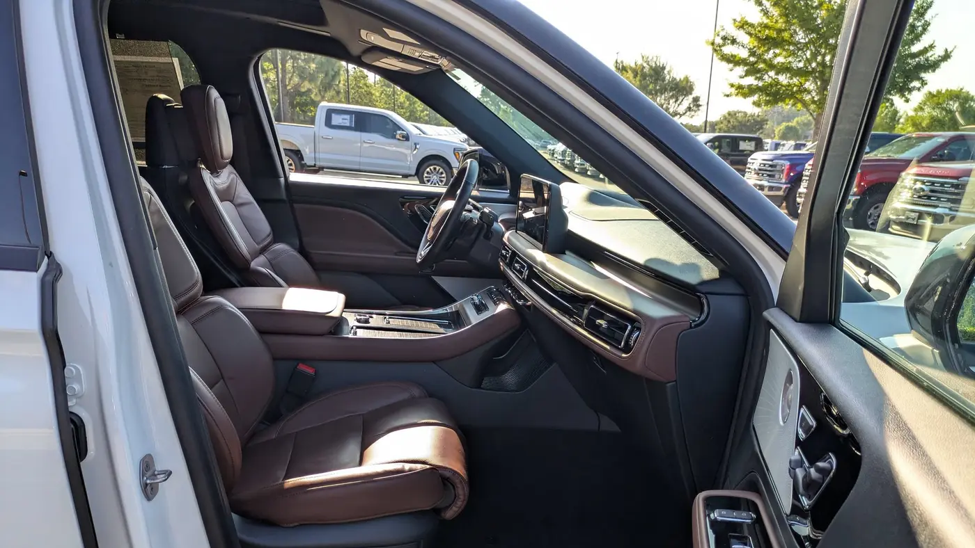 2025 Lincoln Aviator Reserve