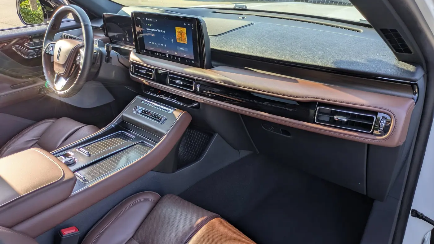2025 Lincoln Aviator Reserve