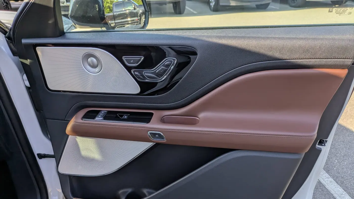 2025 Lincoln Aviator Reserve
