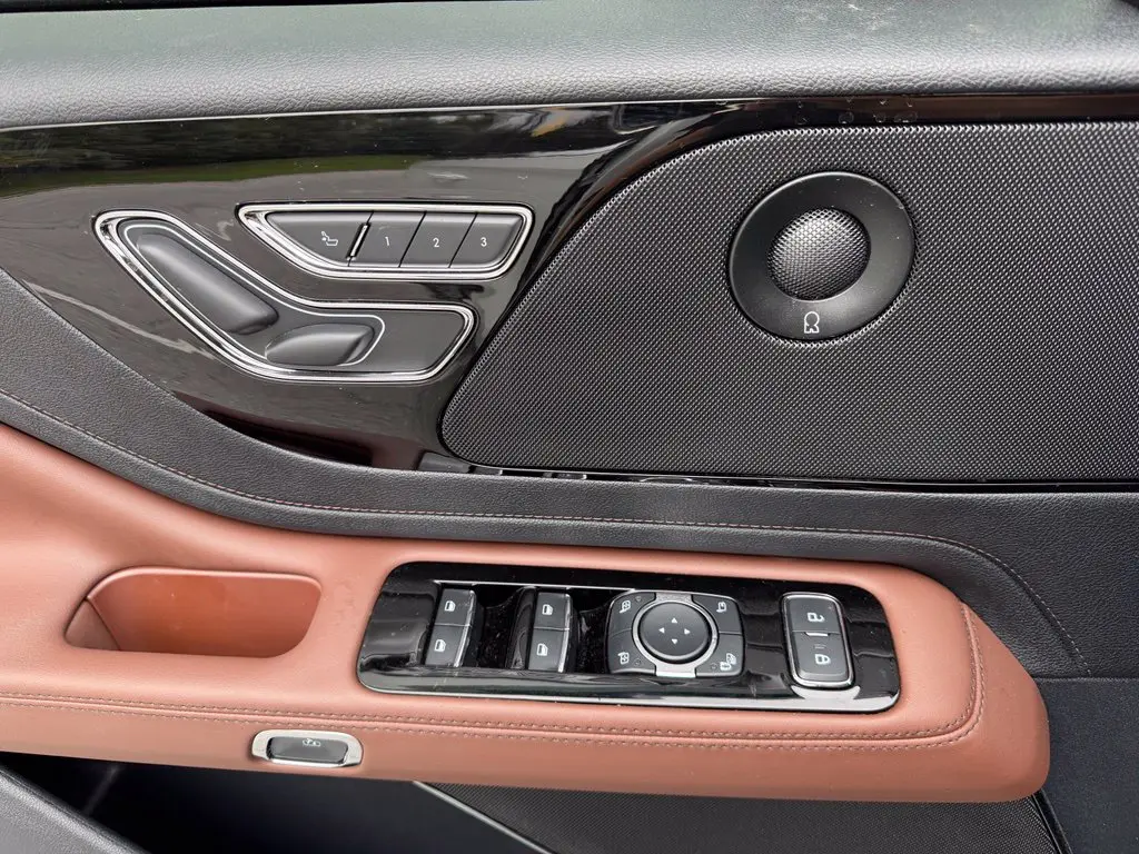 2026 Lincoln Aviator - $67,287